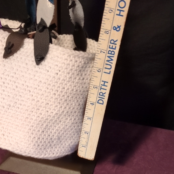 Handmade White Crochet Acrylic Round Tote Multicolor Leather Strap Closure - Picture 9 of 13